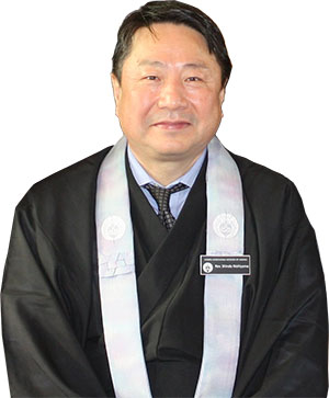 Rev. Shindo Nishiyama (clear background)